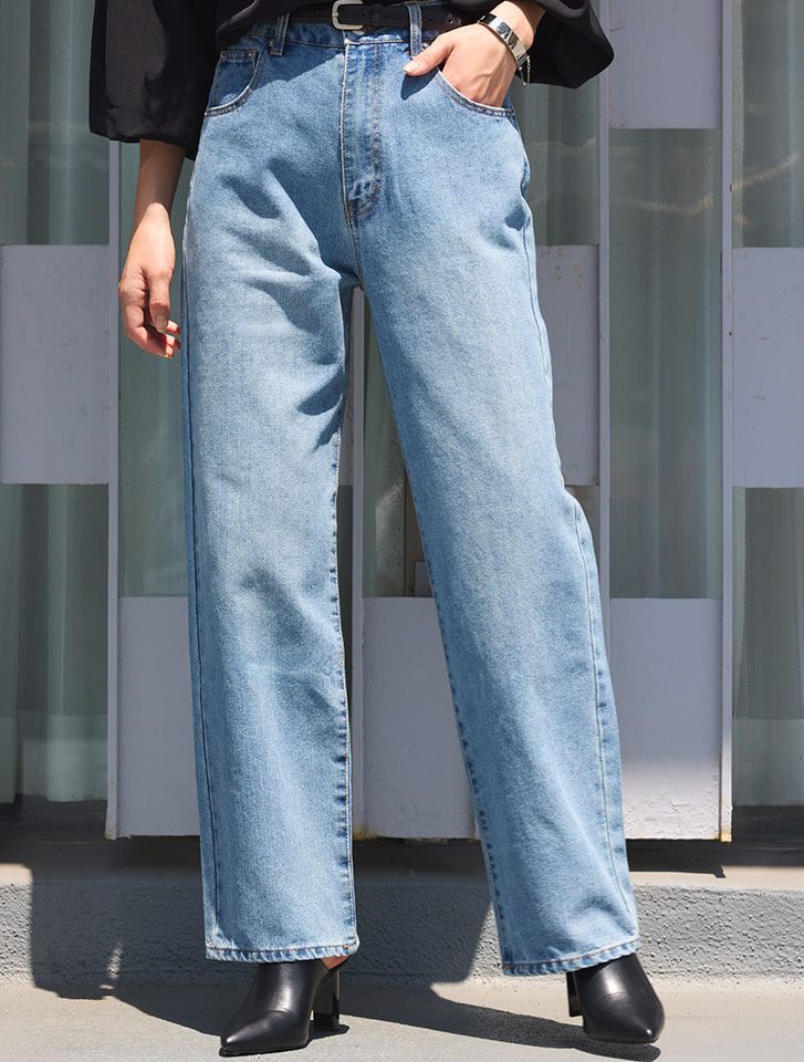 ローライズワイドストレートデニムパンツ