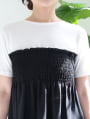異素材シャーリングドッキングTシャツ